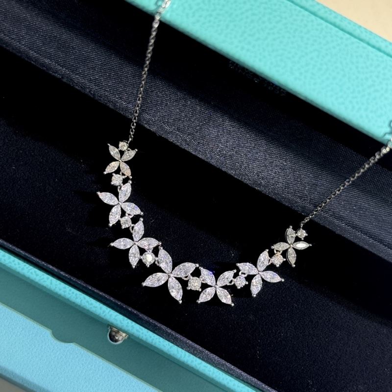 T*f*ny necklaces